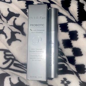 dr lili fan probiotic lash enhancer lash activateur